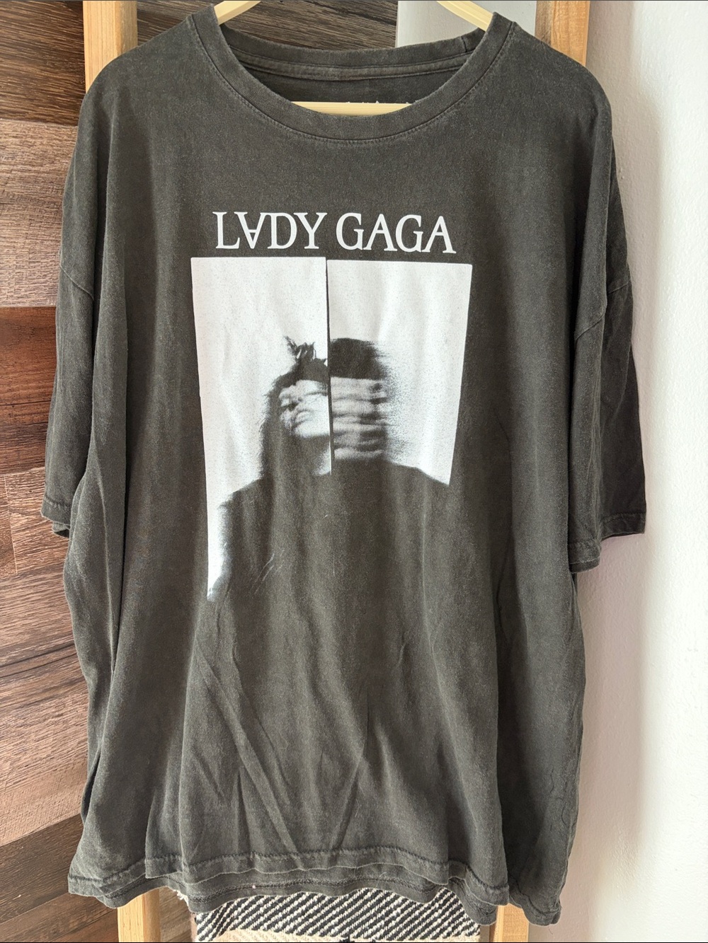 🆕 Lady Gaga ‘Mayhem’ Band Tee